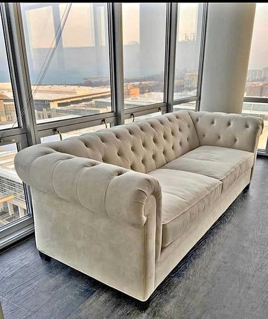 Oxford Charm – Buttoned 3-Seater Chesterfield Sofa